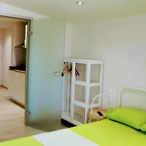 Anthia House Appartamento